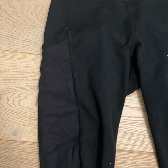 Fabletics leggings - Picture 2 of 2